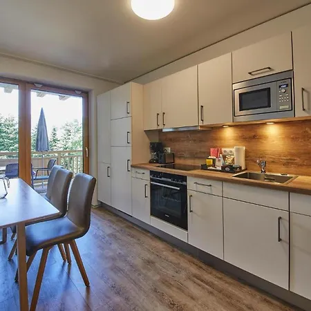 Apartment In Muehlbach Am Hochkoenig With Parking Space